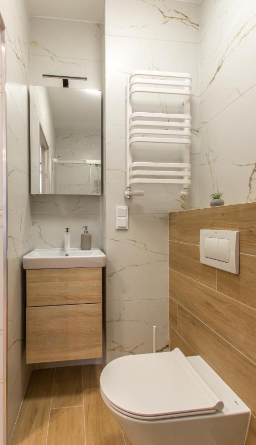 Golden Apartments/Sobd Katoviçe Dış mekan fotoğraf